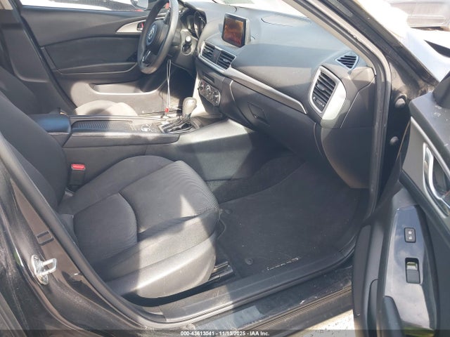 Aukcja sprzedaży 2017 Mazda Mazda3 4-door Sport, vin: 3MZBN1U77HM157523, numer aukcji: 43613041