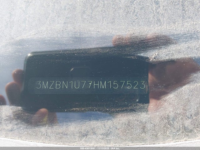 Aukcja sprzedaży 2017 Mazda Mazda3 4-door Sport, vin: 3MZBN1U77HM157523, numer aukcji: 43613041