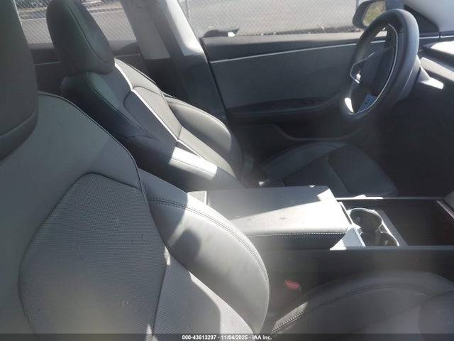 2024 TESLA MODEL 3 5YJ3E1EA7RF762374 Photo 4