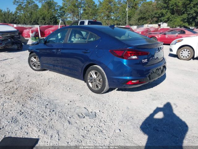 2019 HYUNDAI ELANTRA 5NPD84LF4KH429598 Photo 2