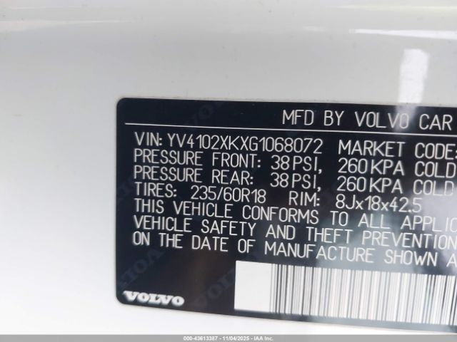2016 VOLVO XC90 YV4102XKXG1068072 Photo 8
