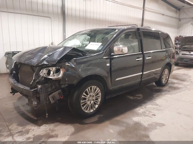 2C4RC1CG8ER192259 Chrysler Town &amp; Country Touring-l 30th Anniversary