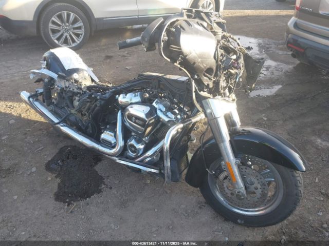 2020 HARLEY-DAVIDSON FLHX 1HD1KBC1XLB669737