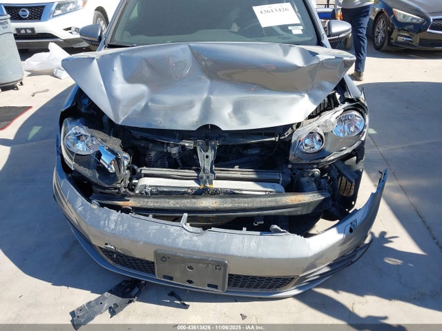 Продажа на аукционе авто 2012 Volkswagen Gti 2-door, vin: WVWFD7AJ8CW135856, номер лота: 43613426