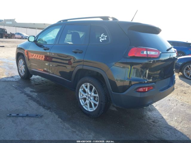 2016 JEEP CHEROKEE 1C4PJLAB7GW293643 Photo 2
