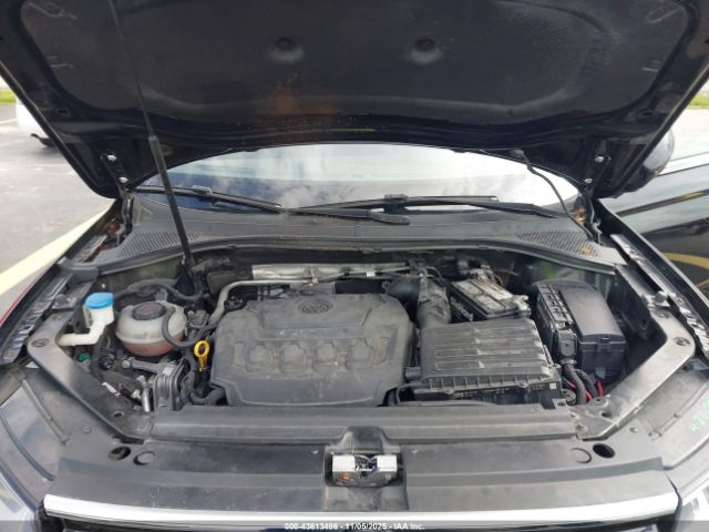 2019 VOLKSWAGEN TIGUAN 3VV2B7AXXKM183416 Photo 9