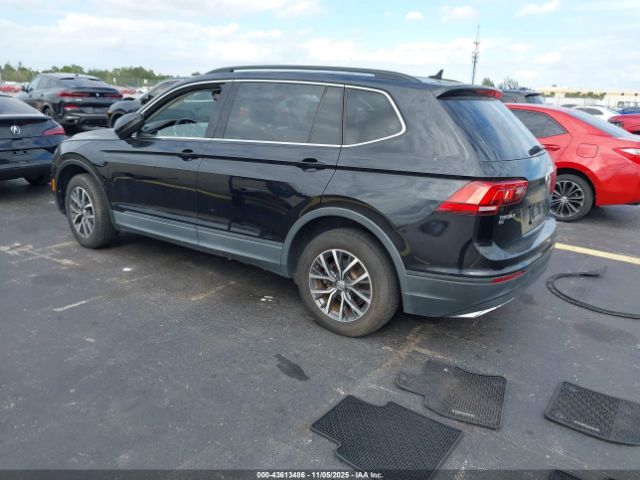 2019 VOLKSWAGEN TIGUAN 3VV2B7AXXKM183416 Photo 2