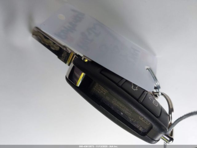 2018 AUDI Q3 WA1JCCFSXJR033486 Photo 10