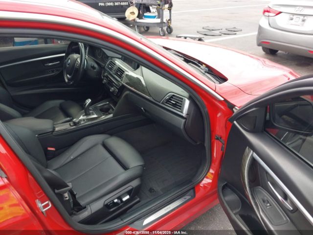 2018 BMW 330I WBA8D9C5XJA615179 Photo 4