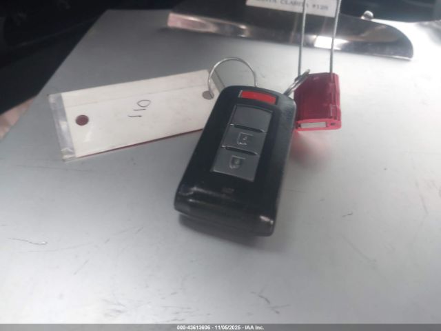 2019 MITSUBISHI OUTLANDER JA4AD3A3XKZ006853 Photo 10