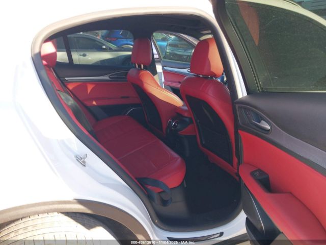 2018 ALFA ROMEO STELVIO ZASFAKNN6J7C02431 Photo 7