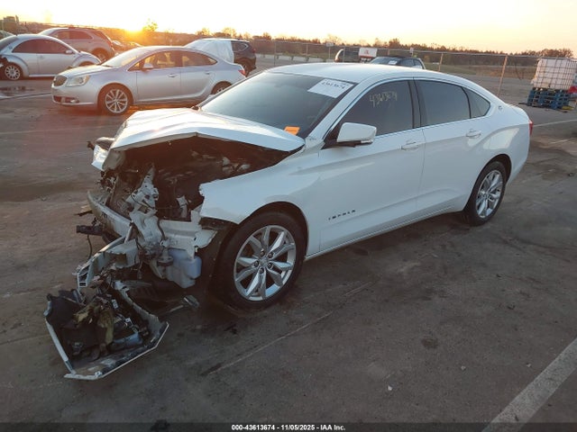 Chevrolet IMPALA 1LT 2018 2G1105S38J9138734 Image 2