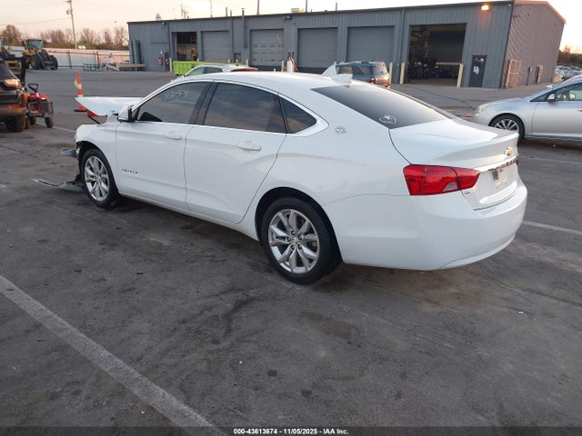 Chevrolet IMPALA 1LT 2018 2G1105S38J9138734 Image 3