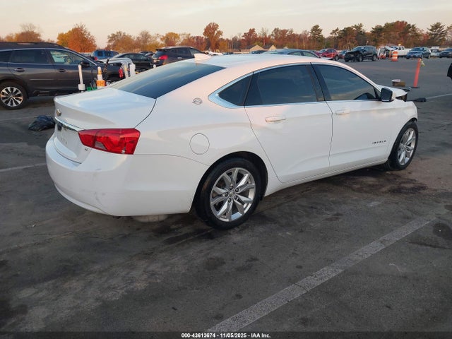 Chevrolet IMPALA 1LT 2018 2G1105S38J9138734 Image 4