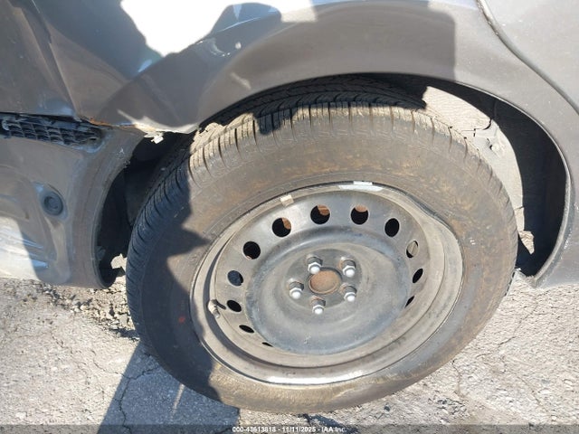 Toyota COROLLA LE 2018 2T1BURHE4JC066379 Image 11