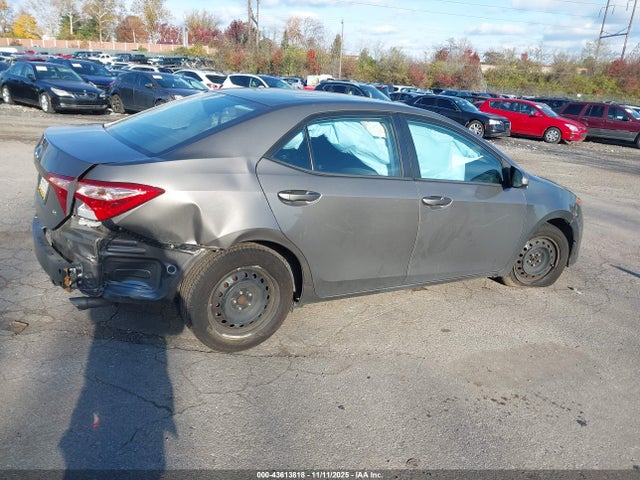 Toyota COROLLA LE 2018 2T1BURHE4JC066379 Image 4