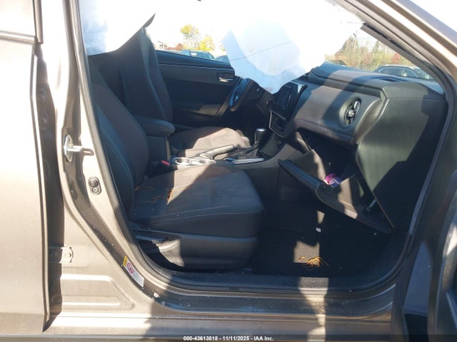 Toyota COROLLA LE 2018 2T1BURHE4JC066379 Image 5