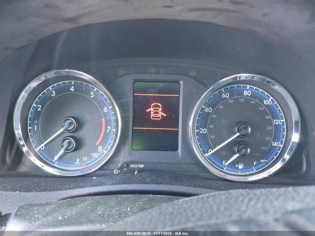 Toyota COROLLA LE 2018 2T1BURHE4JC066379 Image 7