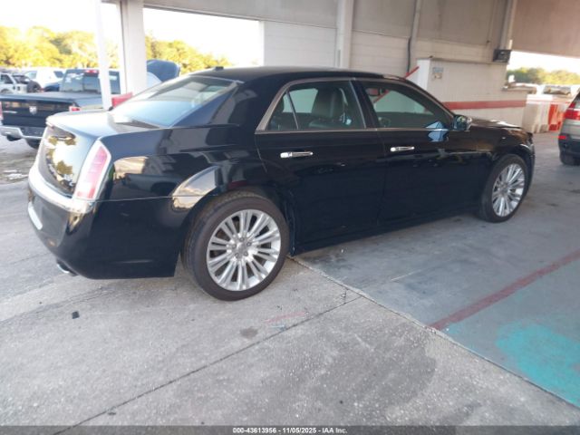 2012 CHRYSLER 300C 2C3CCAET7CH147983 Photo 3