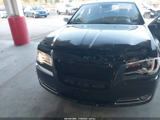 2012 CHRYSLER 300C 2C3CCAET7CH147983 Photo 5