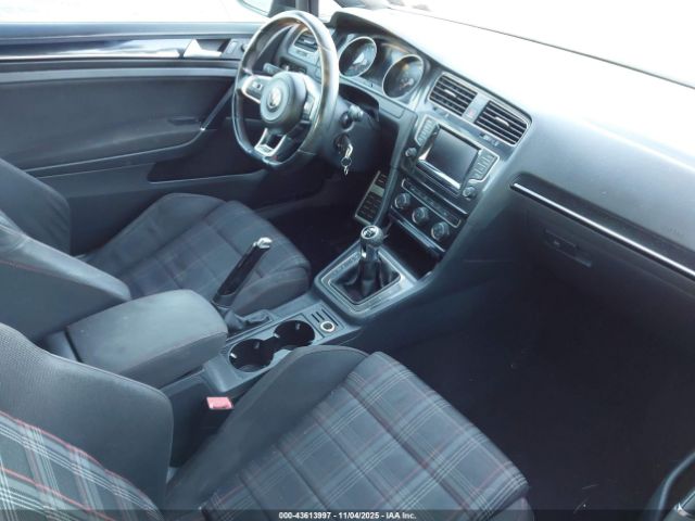 2015 VOLKSWAGEN GOLF GTI 3VWYT7AU6FM055690 Photo 4