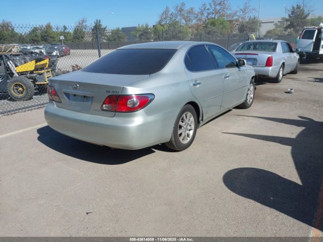 2003 LEXUS ES 300 JTHBF30G536000467 Photo 3
