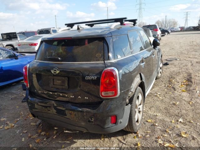 2017 MINI COUNTRYMAN WMZYV5C37H3E01629 Photo 3
