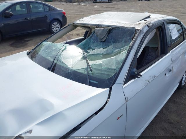 2015 AUDI A4 WAUBFAFL7FN025078 Photo 5