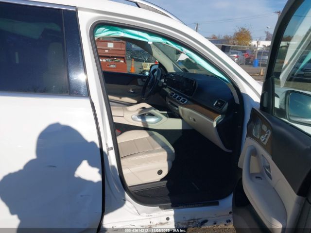 2022 MERCEDES-BENZ GLS 450 4JGFF5KE2NA658446 Photo 4