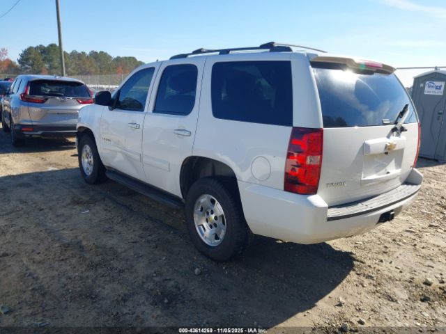 2011 CHEVROLET TAHOE 1GNSCAE09BR274589 Photo 2