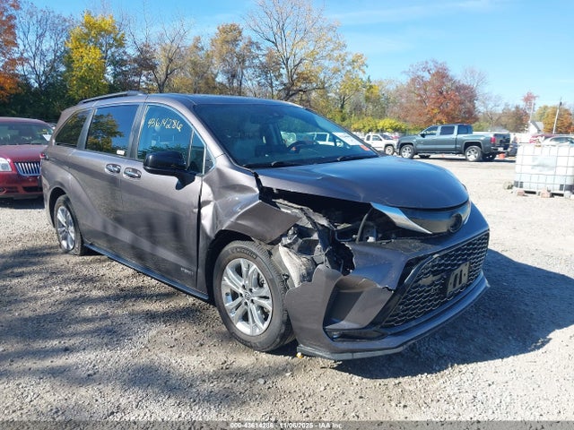 2021 TOYOTA SIENNA 5TDDSKFCXMS014516