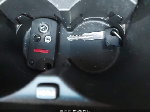 2005 ACURA RL JH4KB16565C020835 Photo 10