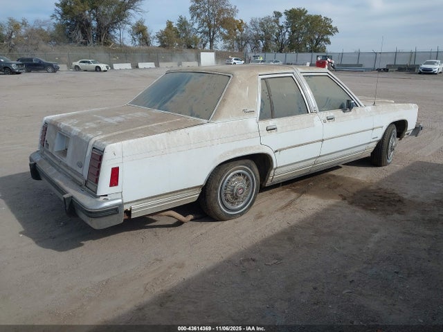 1984 FORD LTD 2FABP43F8EX108828 Photo 3