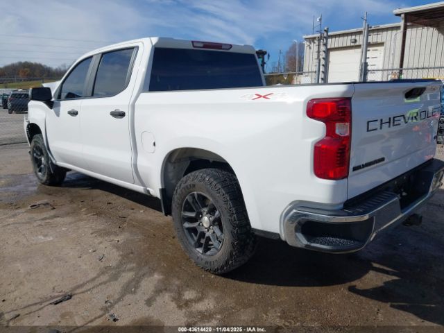 2023 CHEVROLET SILVERADO 1500 1GCPDKEK3PZ148741 Photo 2