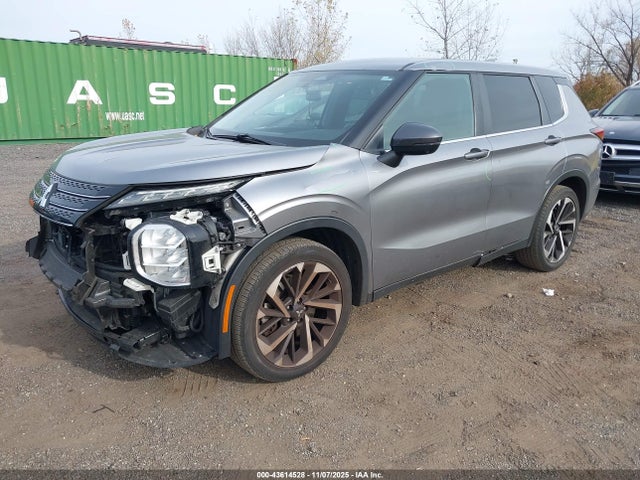 2022 MITSUBISHI OUTLANDER JA4J4UA85NZ039443 Photo 1