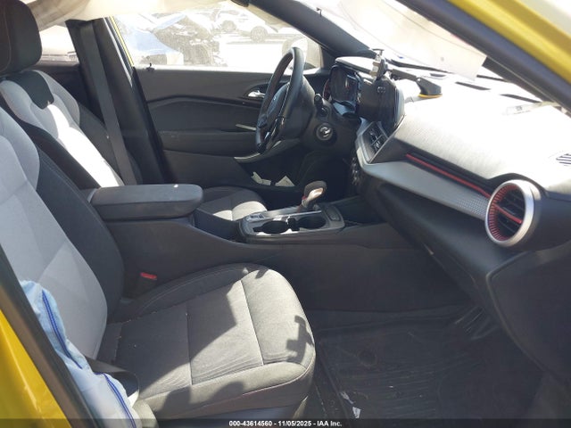 KL77LGEP8SC055234 Chevrolet Trax Fwd 1rs