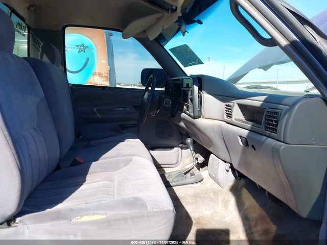 1997 Dodge Ram 1500 Lt მანქანა იყიდება აუქციონზე, vin: 1B7HF16Y3VJ600131, აუქციონის ნომერი: 43614572