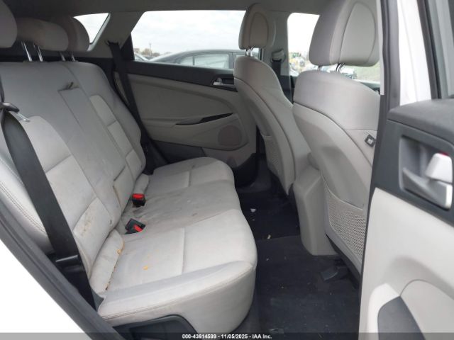 2018 HYUNDAI TUCSON KM8J3CA40JU739308 Photo 7