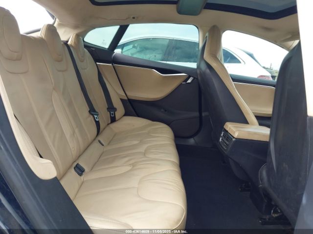 2013 TESLA MODEL S 5YJSA1AG0DFP08683 Photo 7