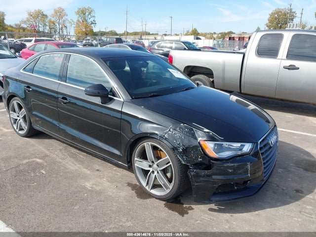 2015 AUDI A3 WAUCCGFF5F1023928 Photo 0