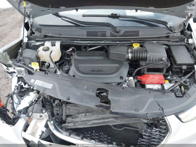 2023 CHRYSLER PACIFICA 2C4RC1BG6PR613139 Photo 9