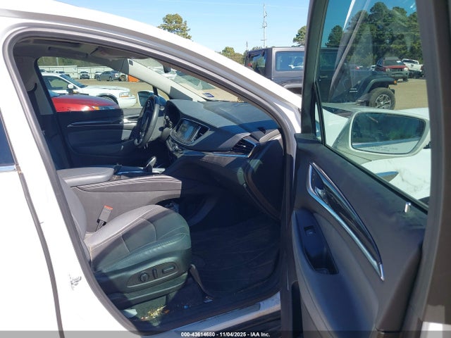 5GAERBKW6KJ111031 Buick Enclave Essence