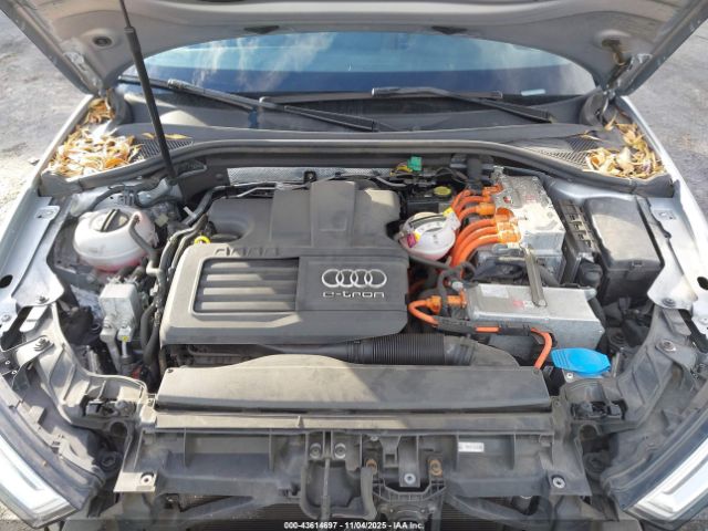 2017 AUDI A3 E-TRON WAUTPBFF5HA045079 Photo 9