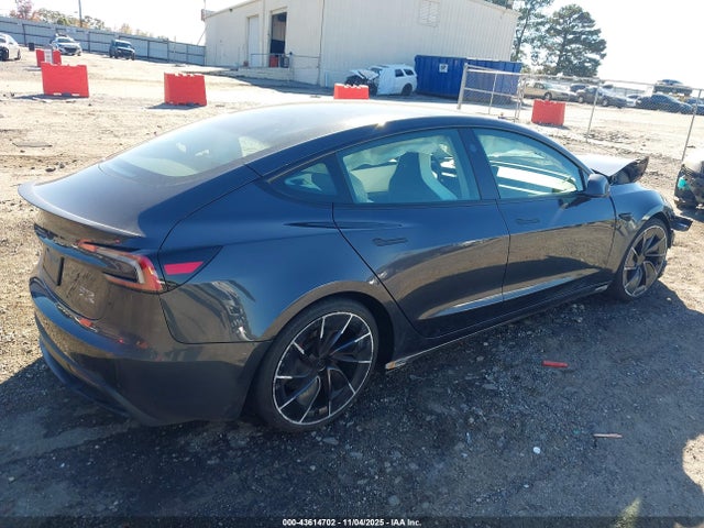 2024 TESLA MODEL 3 5YJ3E1ET1RF846725 Photo 3