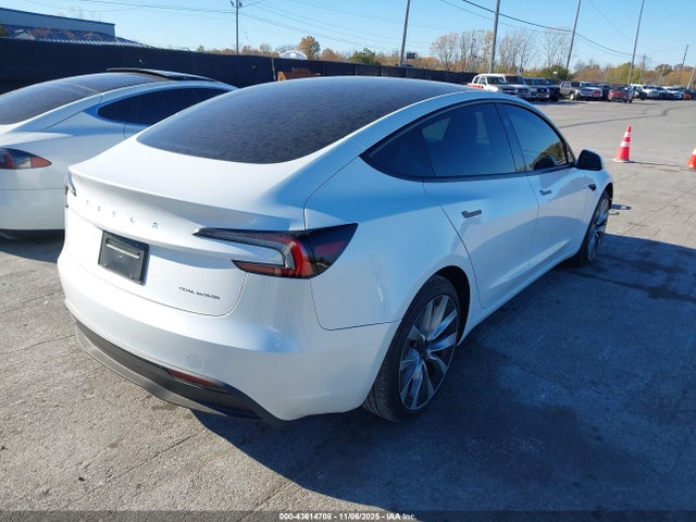 2025 TESLA MODEL 3 5YJ3E1EB5SF987469 Photo 3