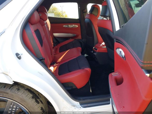 2023 GENESIS GV70 KMUMADTB2PU132311 Photo 7