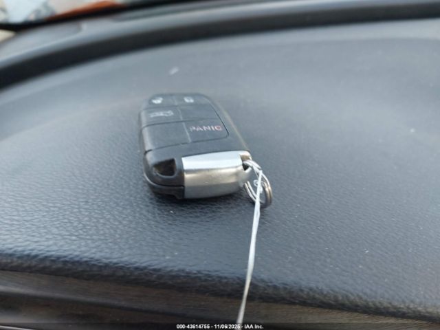 2015 CHRYSLER 200 1C3CCCAB2FN533232 Photo 10