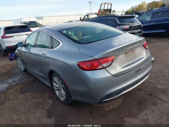 2015 CHRYSLER 200 1C3CCCAB2FN533232 Photo 2