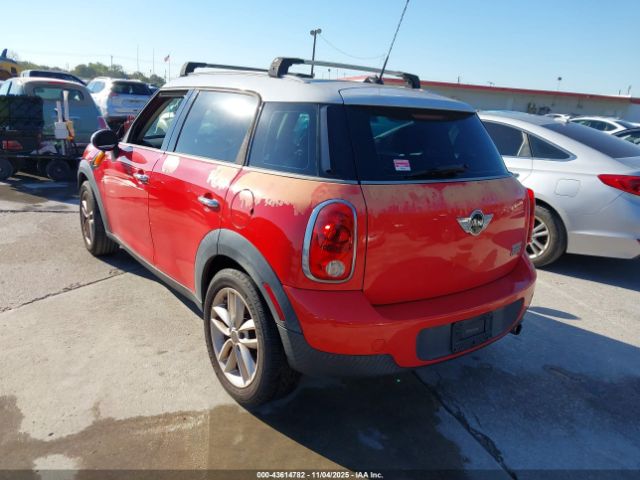 2012 MINI COOPER COUNTRYMAN WMWZB3C5XCWM02665 Photo 2