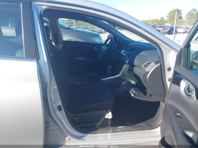 2018 NISSAN SENTRA 3N1AB7AP6JY213970 Photo 4